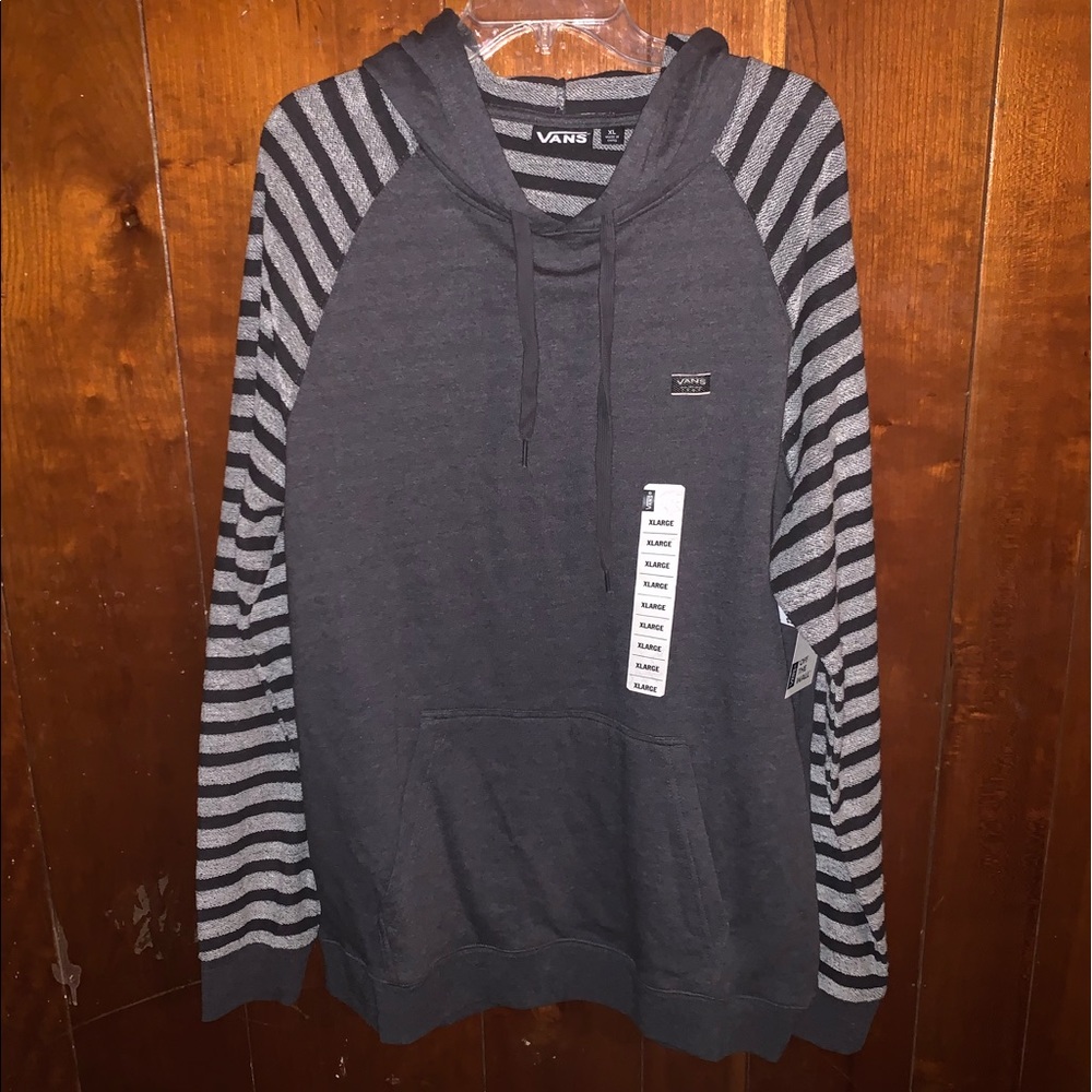 VANS hoodie! NWT ✨✨